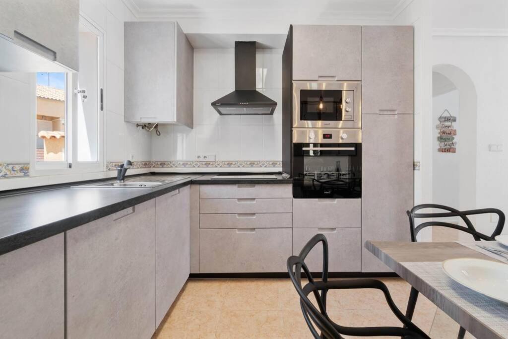 Villa-Capricho Playa - Zeus تورّيفيِخا المظهر الخارجي الصورة